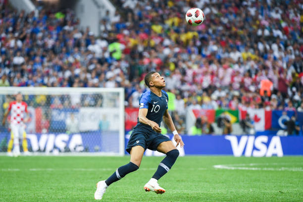 而国足球员 而国足球员