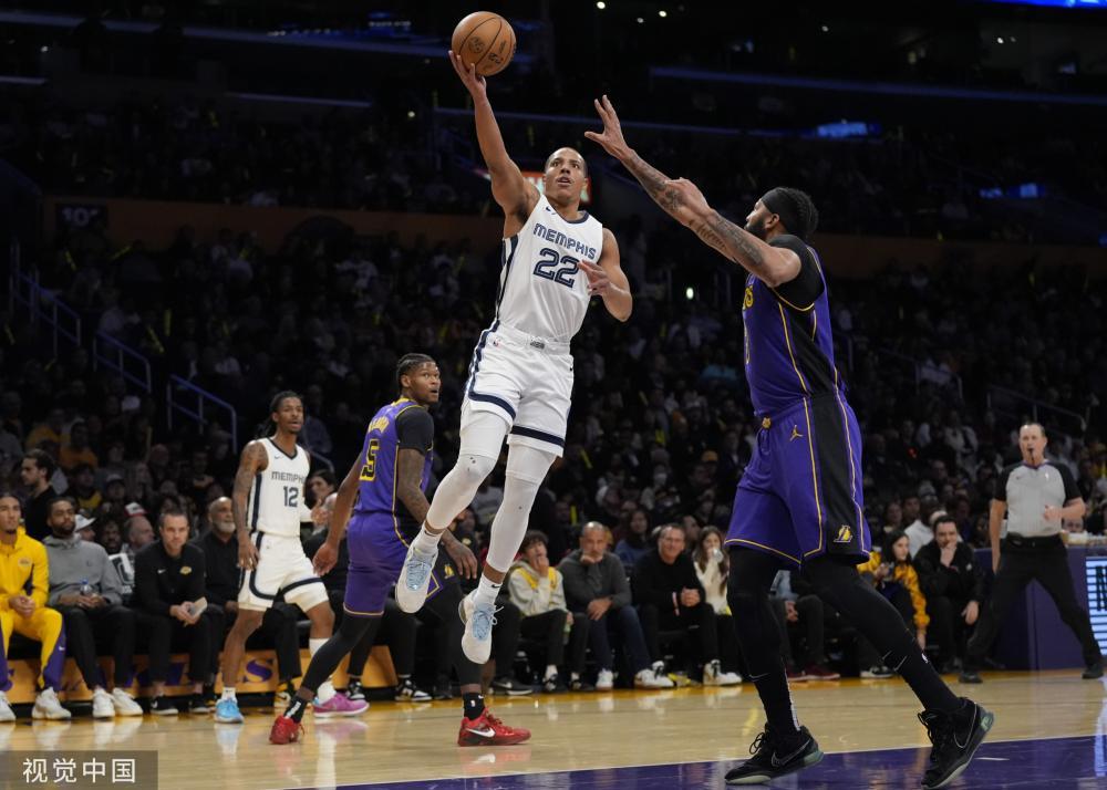 带领球队在 带领球队在