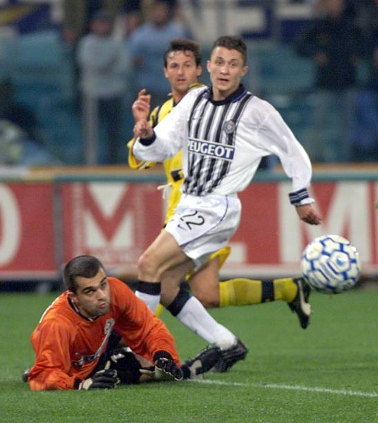 将再度肩负 将再度肩负